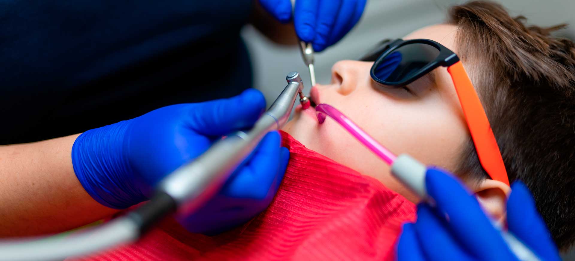 tratamientos dentales restaurativos